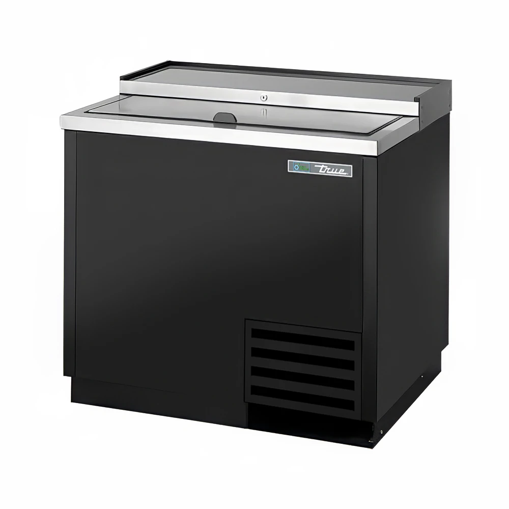 True TD-36-12-HC 36" Forced Air Bottle Cooler - Holds (264) 12 oz Bottles, Lid Locks, 115v